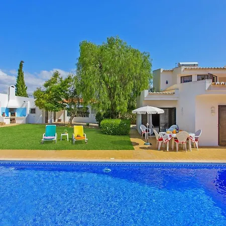 Villa Lisson Grove By *