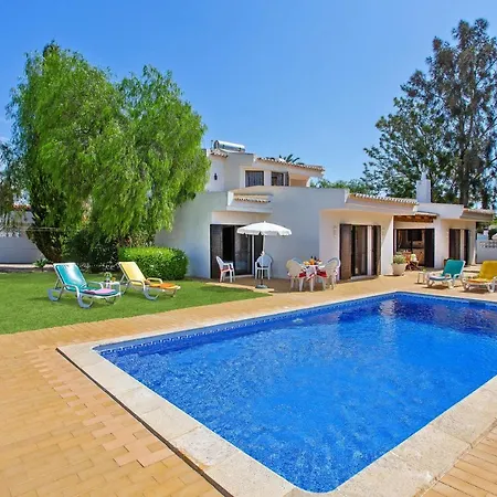 Villa Lisson Grove By *